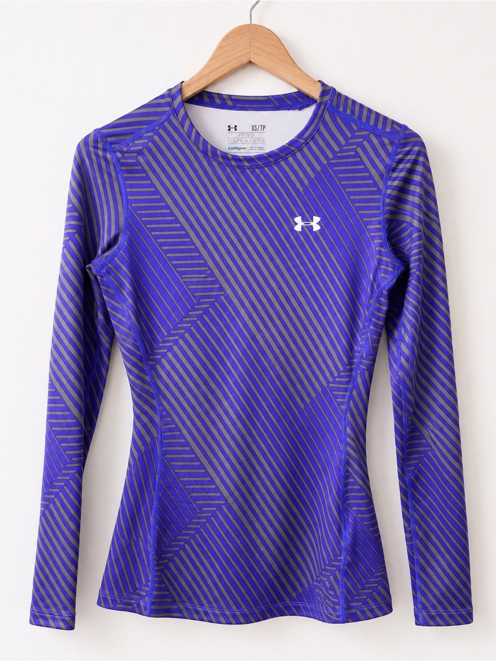 Under Armour ColdGear Fitted Top Long Sleeve Size XS Purple
